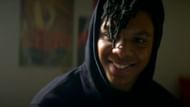 Zendé Murdock plays Bez Willis (Image via Prime Video)